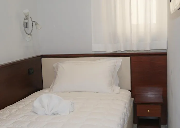 Esposizione Boutique 3*