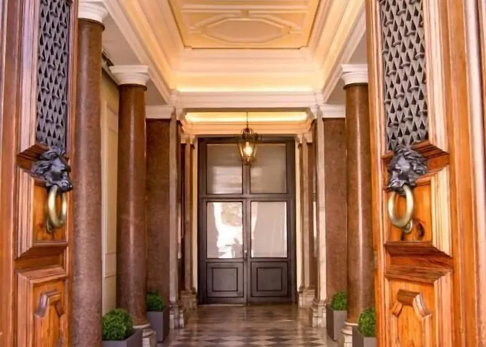 Esposizione Boutique Rome
